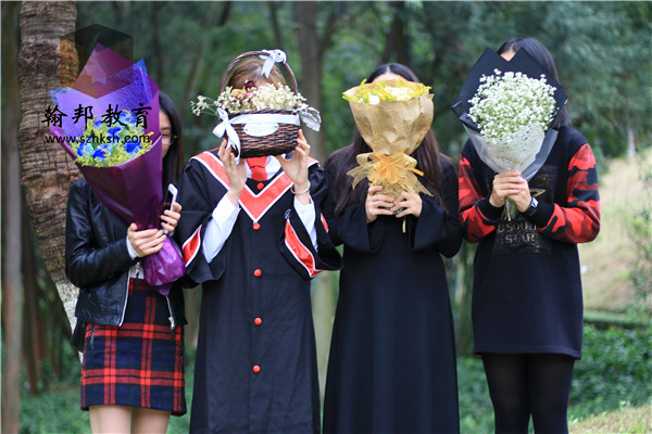 轉(zhuǎn) 珠海城市職業(yè)技術(shù)學(xué)院校召開(kāi)2021年就業(yè)工作大會(huì)，全面推進(jìn)三全育人